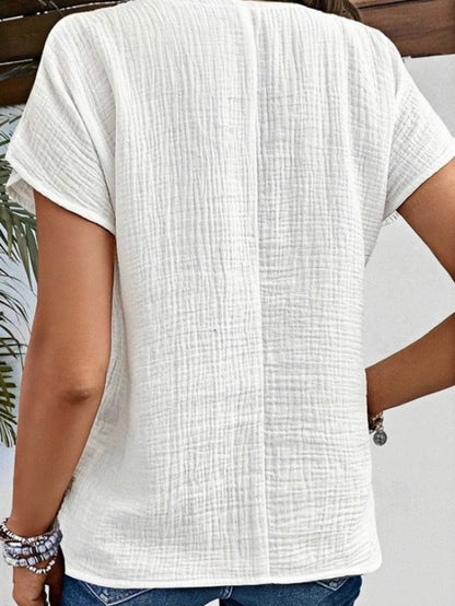 New Arrivals🔥 Women's Peter Pan Collar V-neck Short-sleeved Button-up Cotton-linen Top