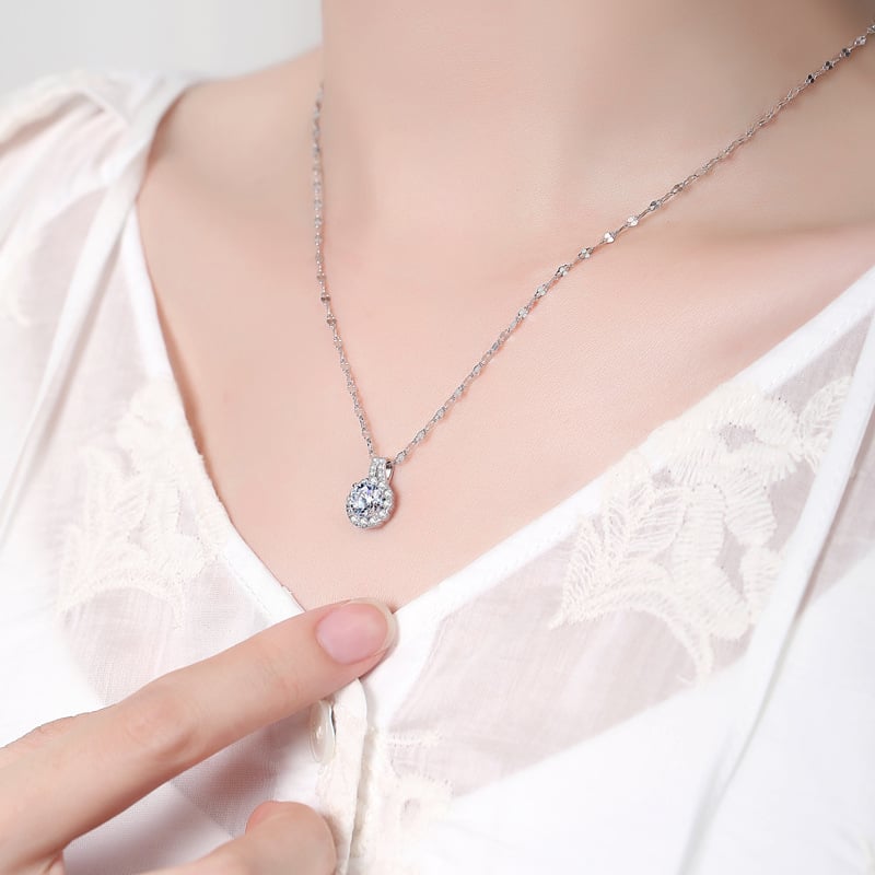 🔥🔥Titanium Steel Silver zircon Sunflower Pendant Necklace